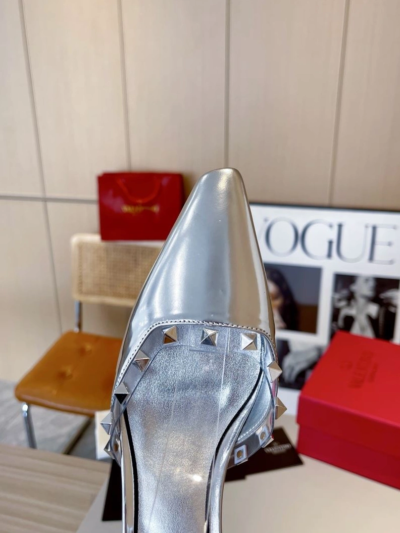 Durable Vxlxntino High Heels 230117