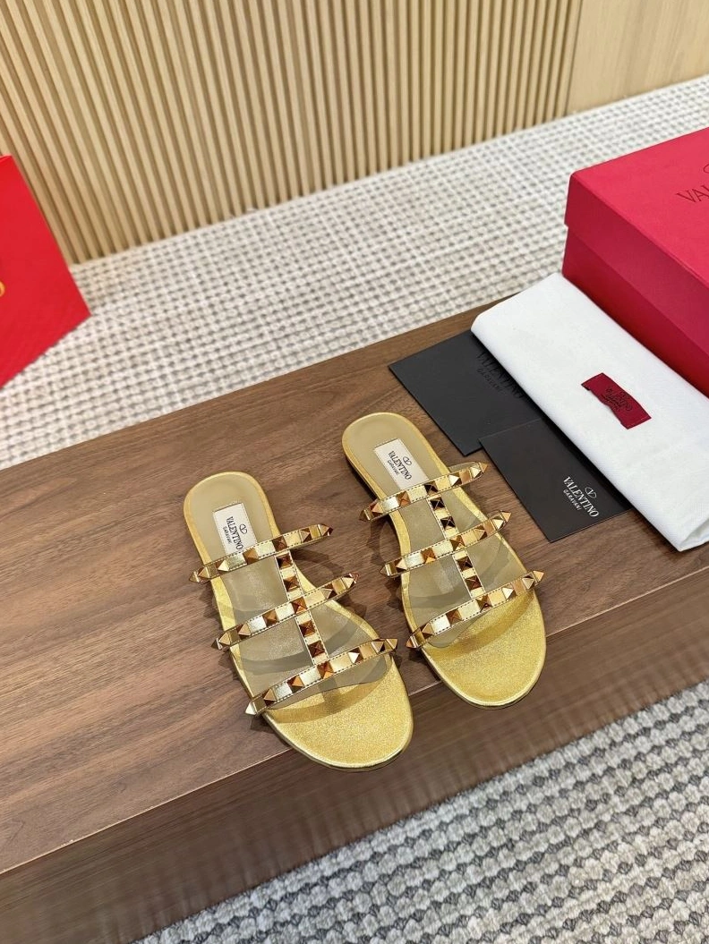 StreetReady Vxlxntino Sandals 230071