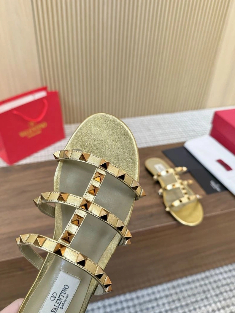 StreetReady Vxlxntino Sandals 230071