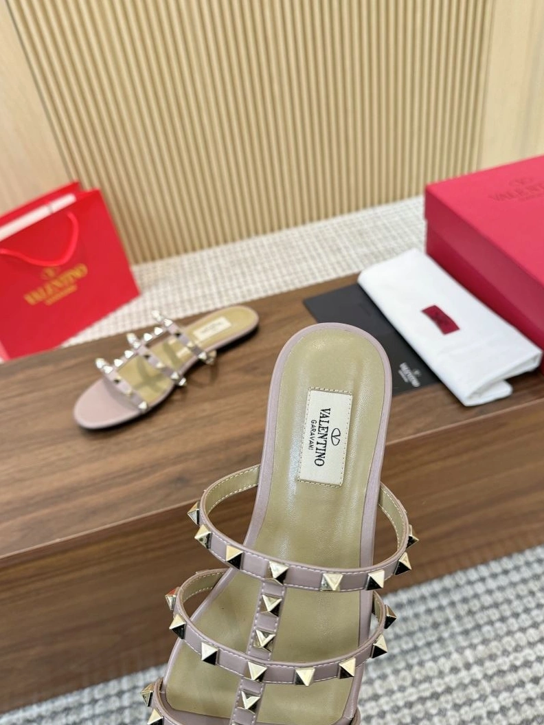 SmartChoice Vxlxntino Sandals 230079