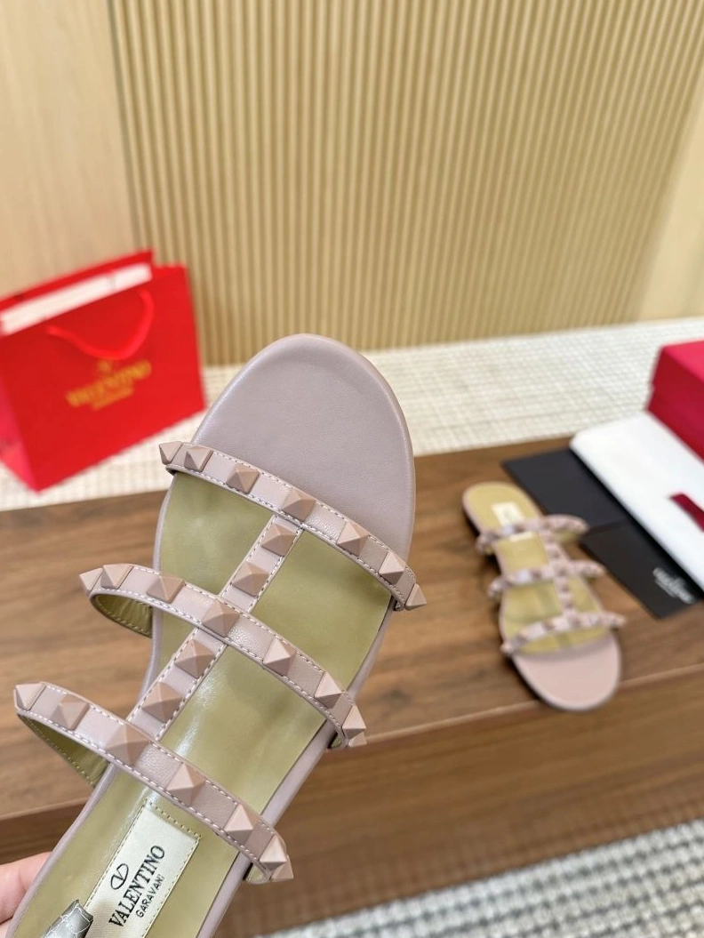 Flexible Vxlxntino Sandals 230068