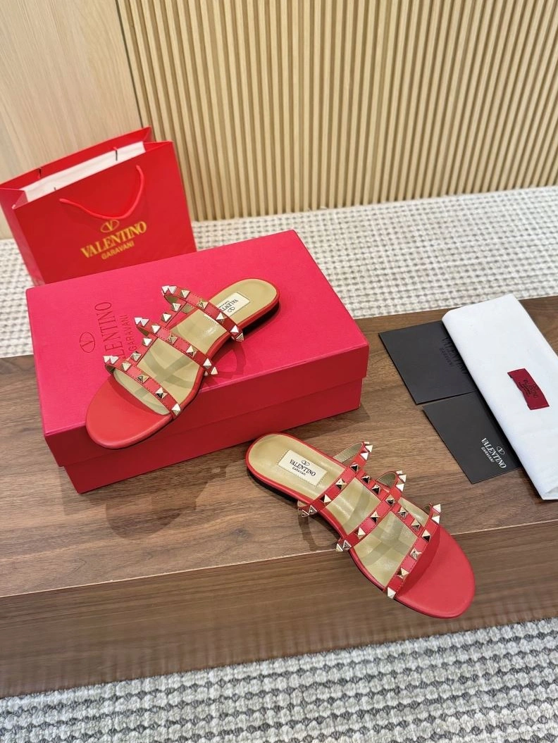 GoAnywhere Vxlxntino Sandals 230066