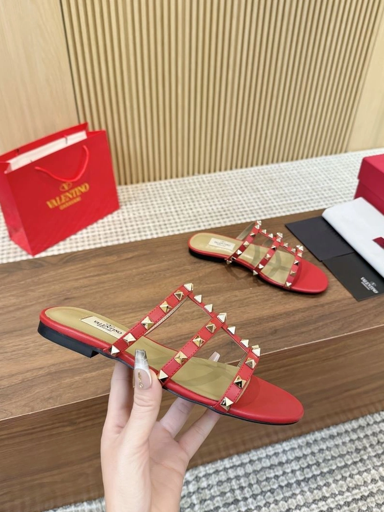 GoAnywhere Vxlxntino Sandals 230066
