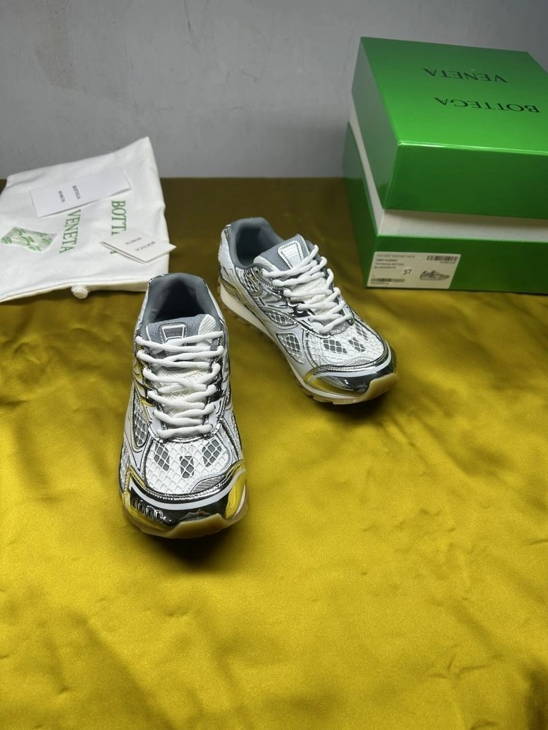 AllSeason Bxttxga Vxnxta Sneakers 112230