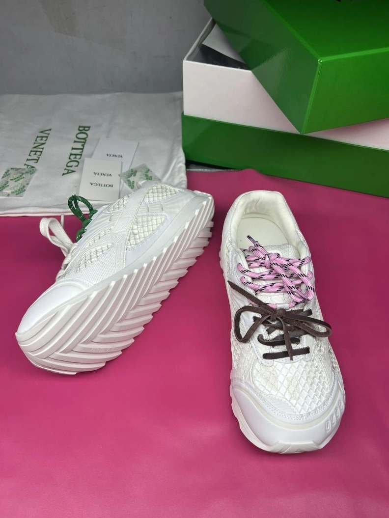 Reliable Bxttxga Vxnxta Sneakers 112908