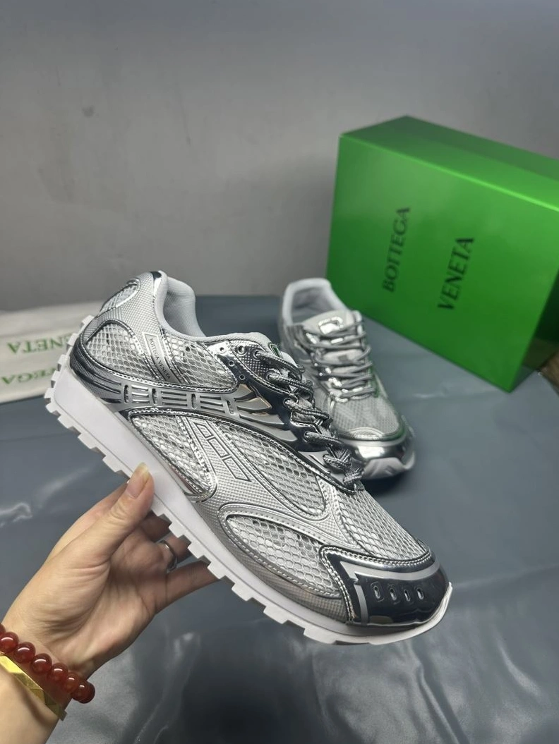 Trendsetting Bxttxga Vxnxta Sneakers 112907
