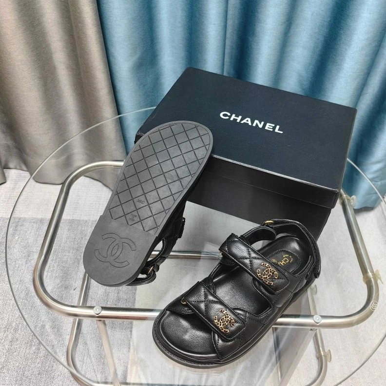 HighQuality Chxnxl Sandals 122902