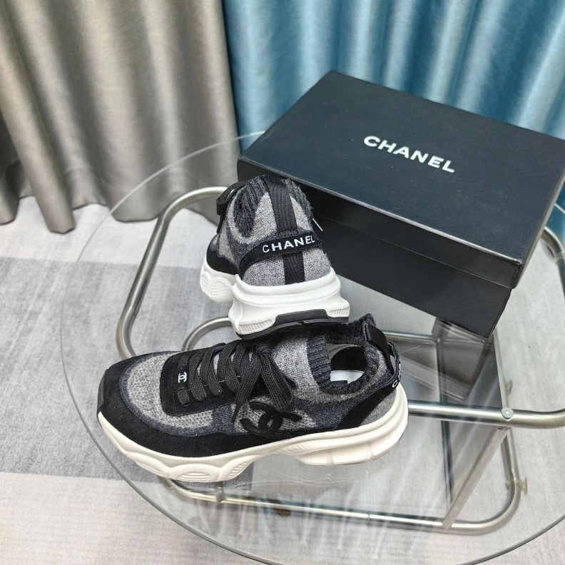 Modern Chxnxl Sneakers 122156