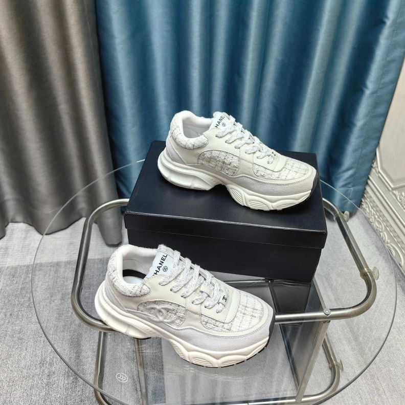 Chxnxl Sneakers Sophisticated 122143