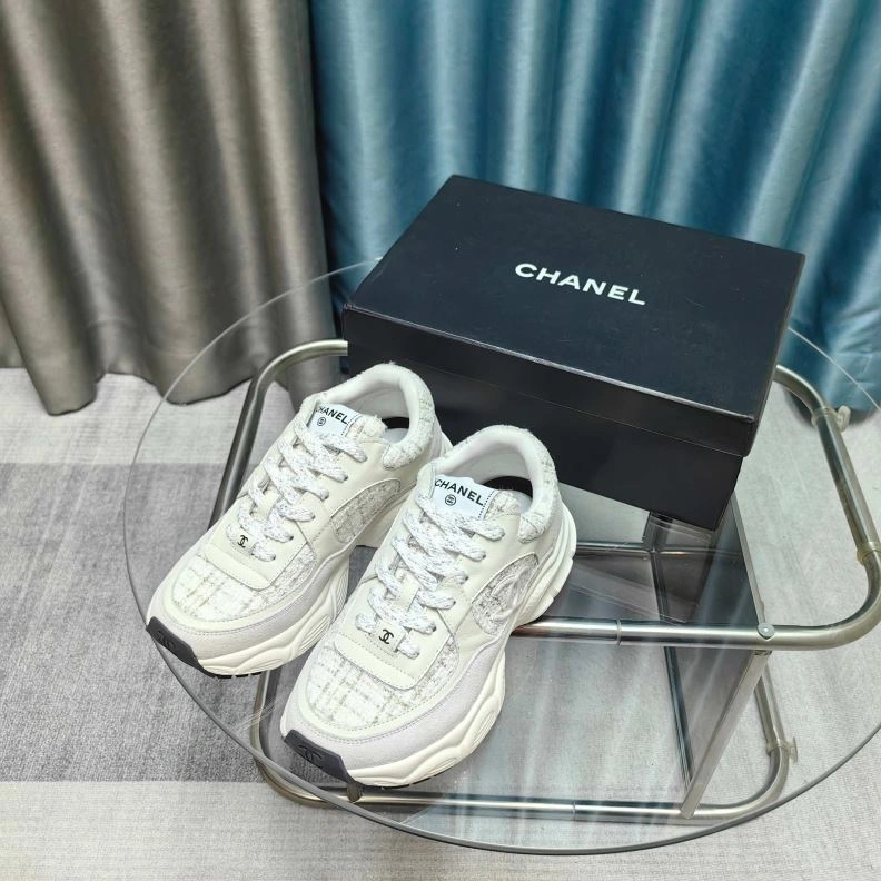 Chxnxl Sneakers Sophisticated 122143
