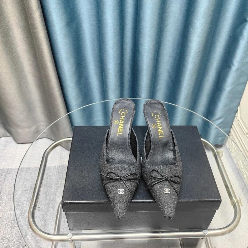 Chxnxl Slippers Compact 122504