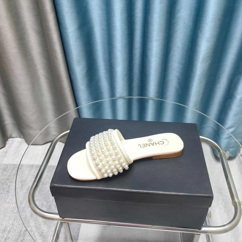 Chxnxl Slippers Refined 122482