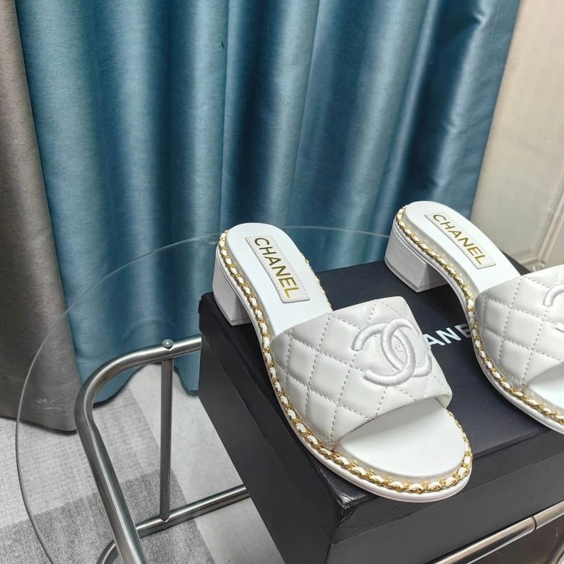 NewStyle Chxnxl Slippers 122477