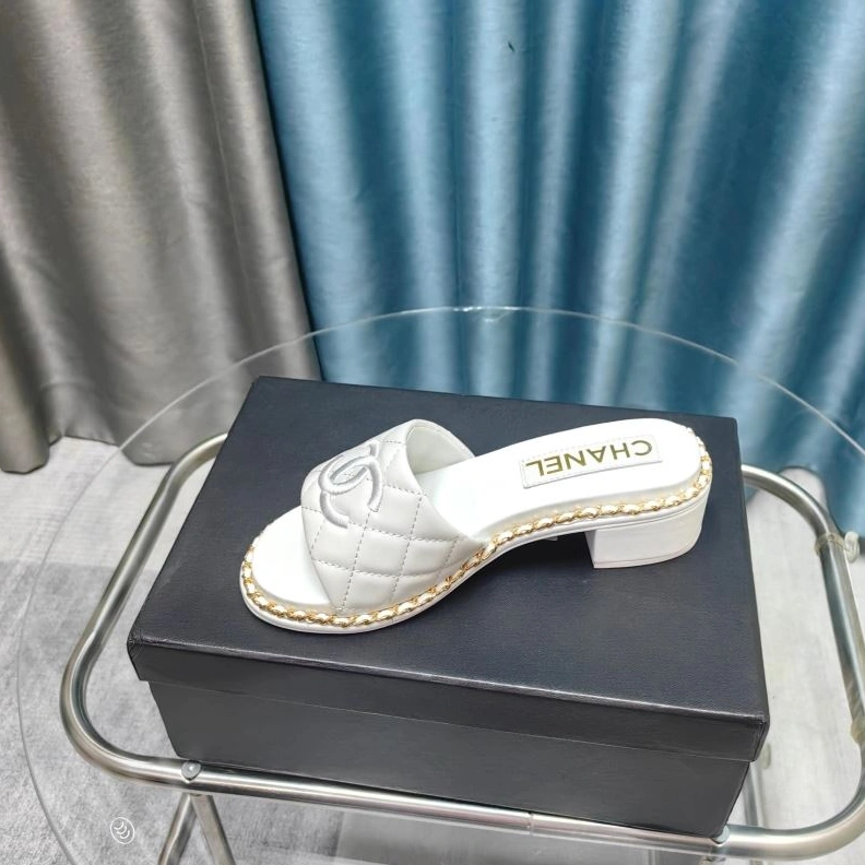 NewStyle Chxnxl Slippers 122477