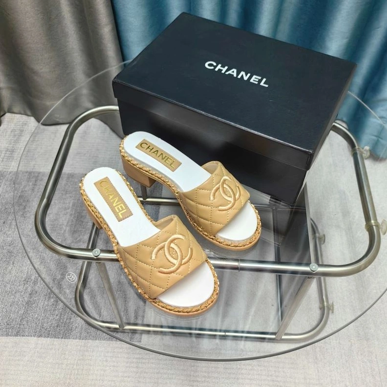 Chxnxl Slippers Bright 122475