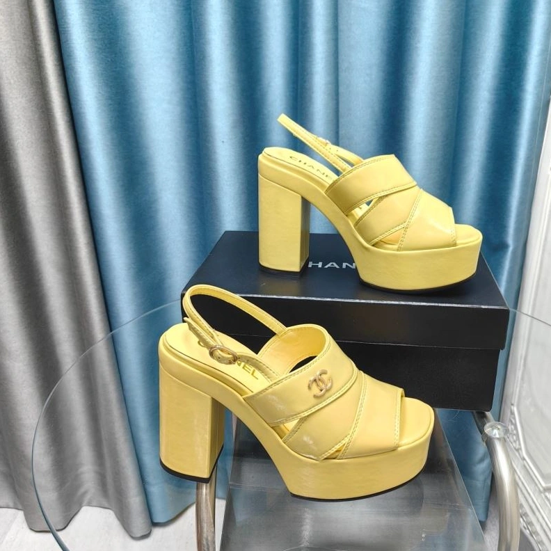 Compact Chxnxl High Heels 123103