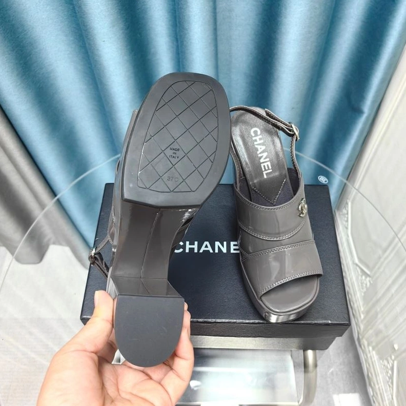 Sophisticated Chxnxl High Heels 123101