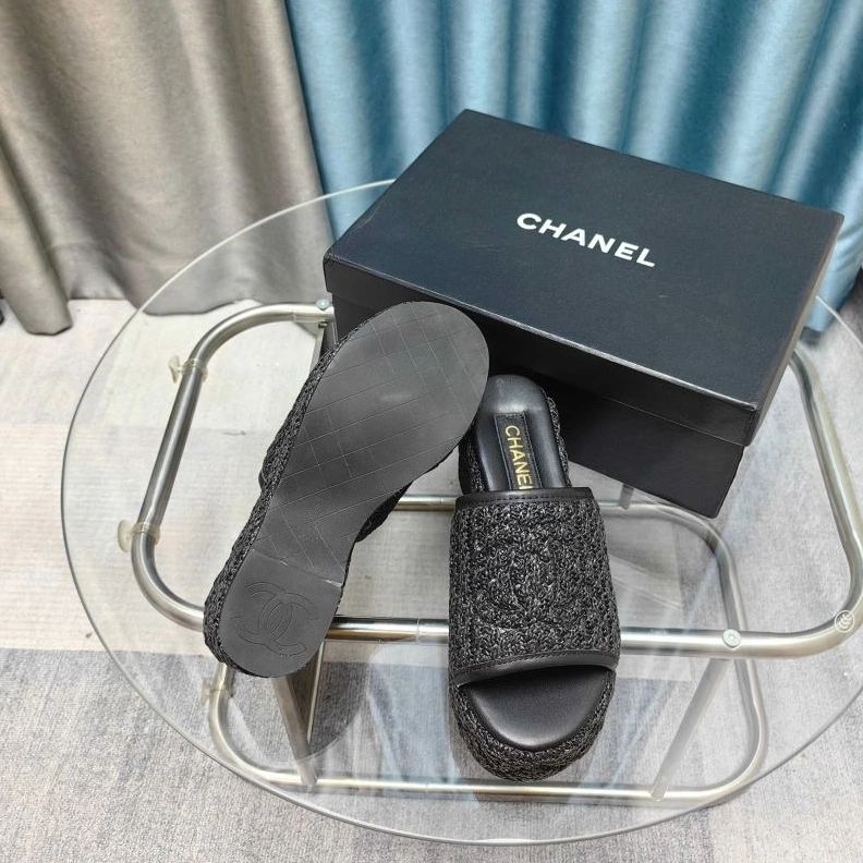 HighQuality Chxnxl Slippers 122468