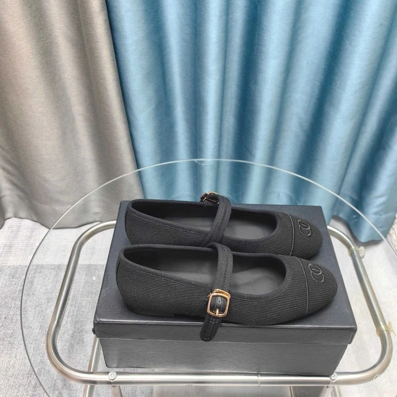 Popular Chxnxl Slippers 122439