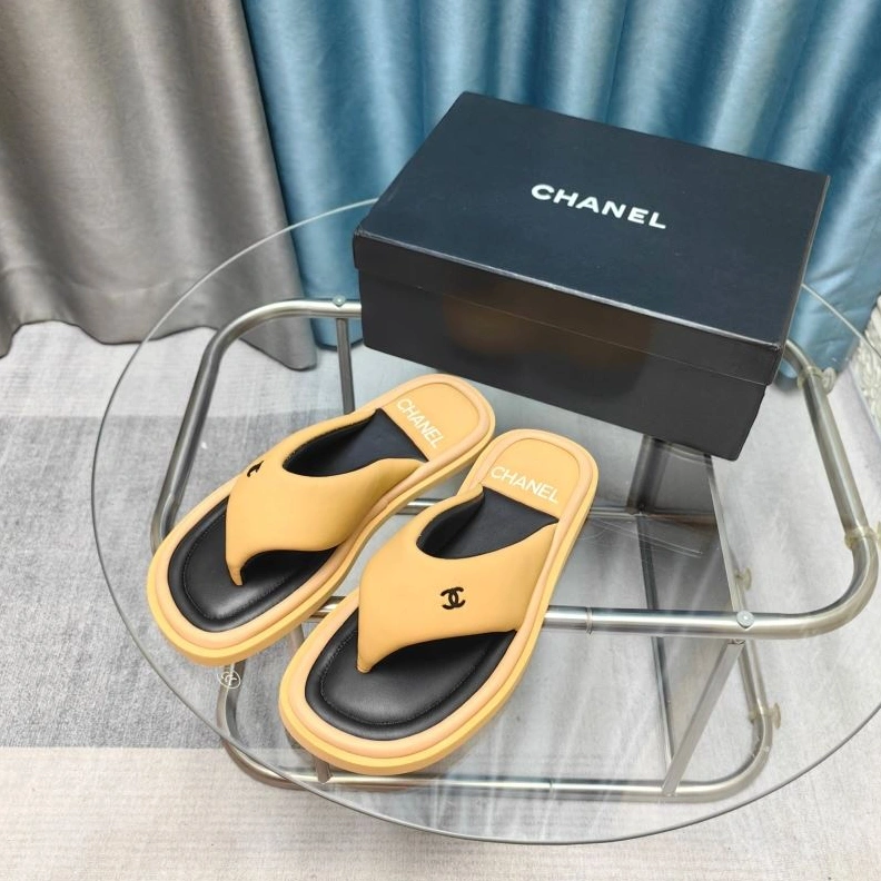 Breathable Chxnxl Slippers 122440