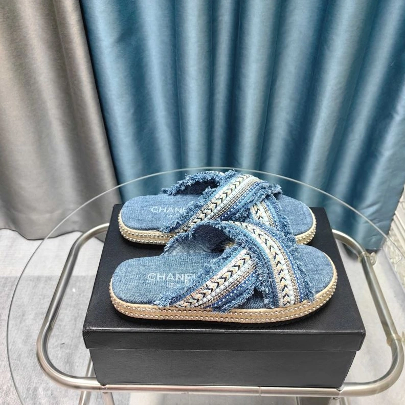 Practical Chxnxl Slippers 122450
