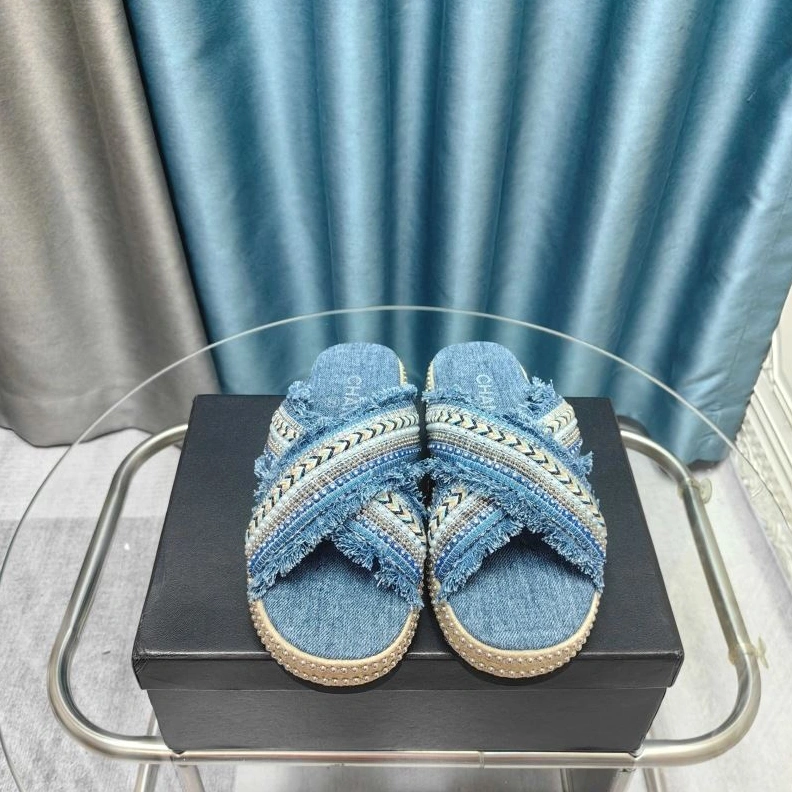 Practical Chxnxl Slippers 122450
