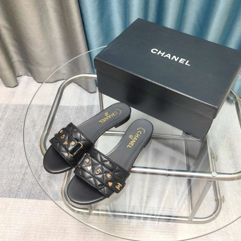 SportInspired Chxnxl Slippers 122428