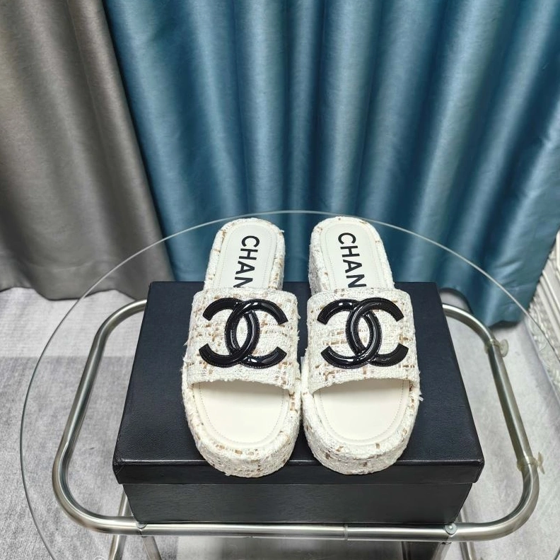 Chxnxl Slippers NewStyle 122424