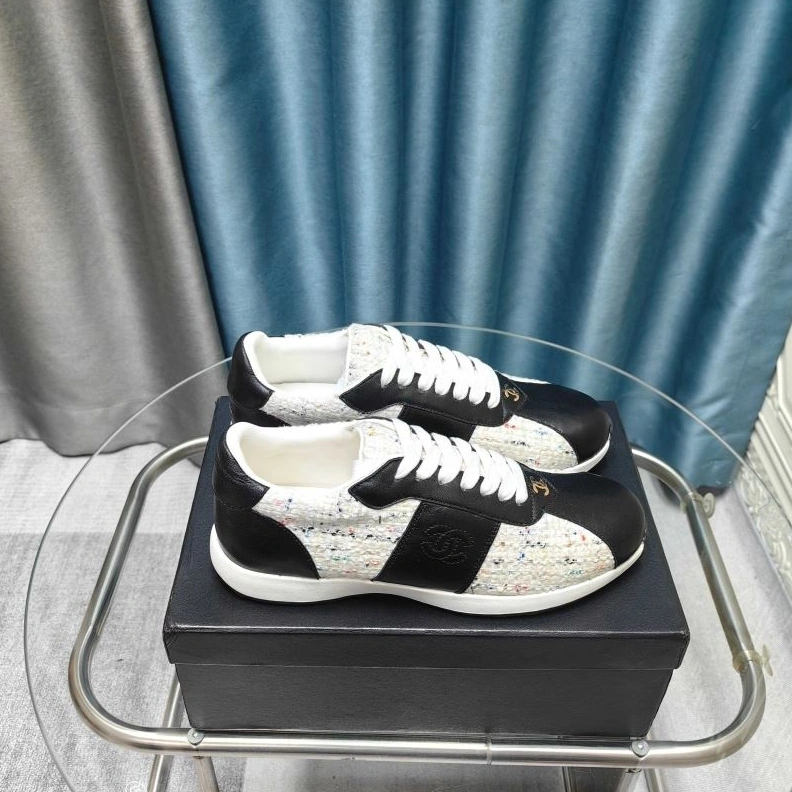 Classic Chxnxl Sneakers 122136