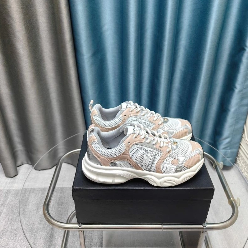 WellDesigned Chxnxl Sneakers 122127