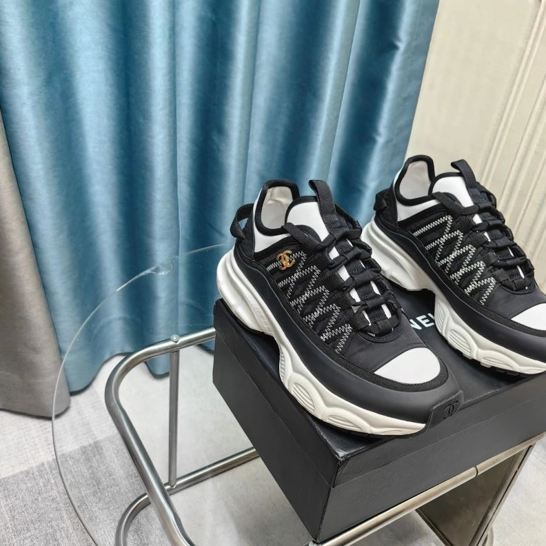 Stylish Chxnxl Sneakers 122121