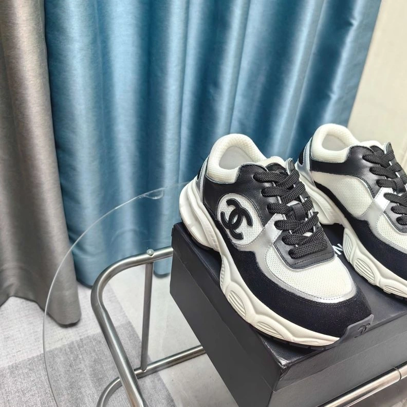DailyWear Chxnxl Sneakers 122114