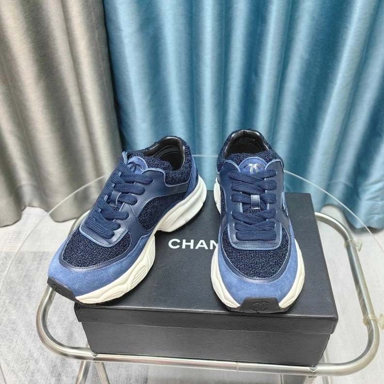 Elegant Chxnxl Sneakers 122111