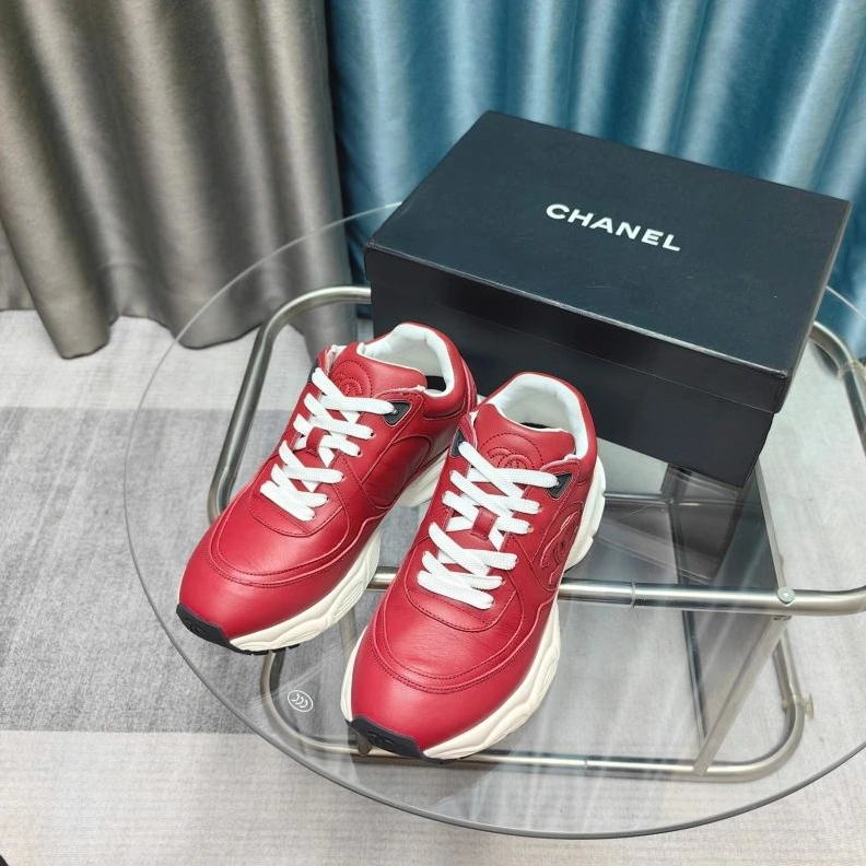 Sophisticated Chxnxl Sneakers 122105