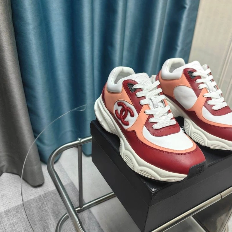 Bold Chxnxl Sneakers 122107