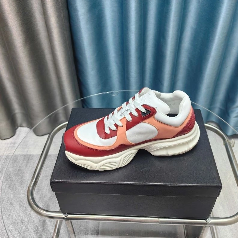 Bold Chxnxl Sneakers 122107