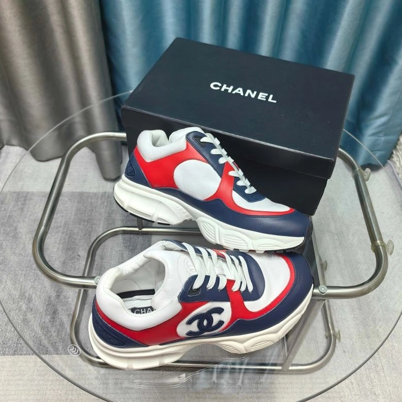 Vibrant Chxnxl Sneakers 122106
