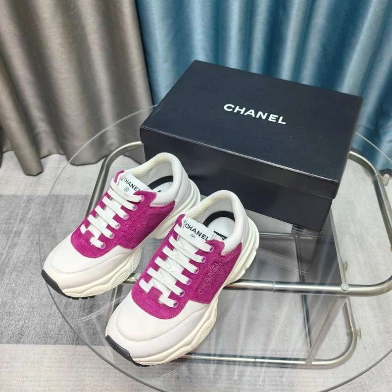 Comfortable Chxnxl Sneakers 122101