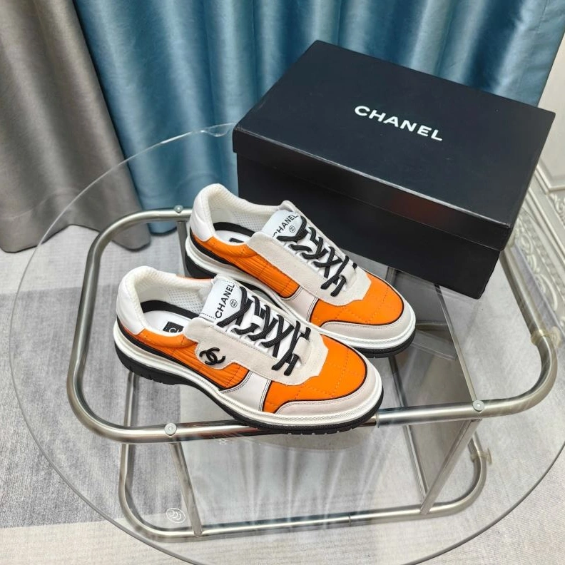 Resilient Chxnxl Sneakers 122084