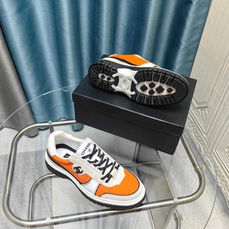 Resilient Chxnxl Sneakers 122084