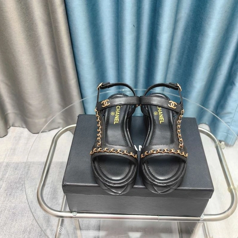 Vibrant Chxnxl Sandals 122887
