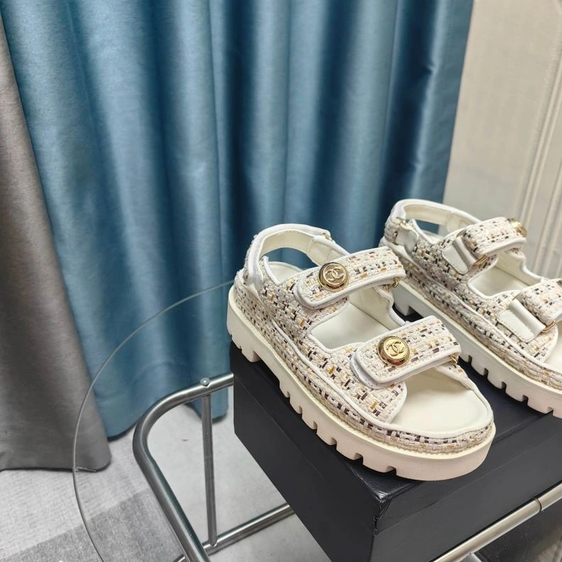 Efficient Chxnxl Sandals 122875