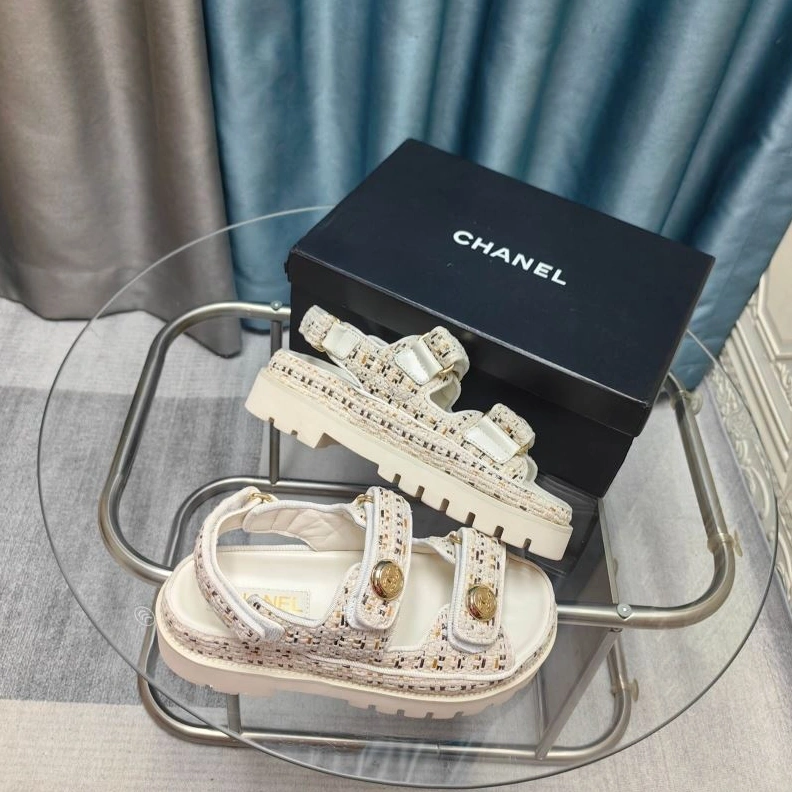 Efficient Chxnxl Sandals 122875