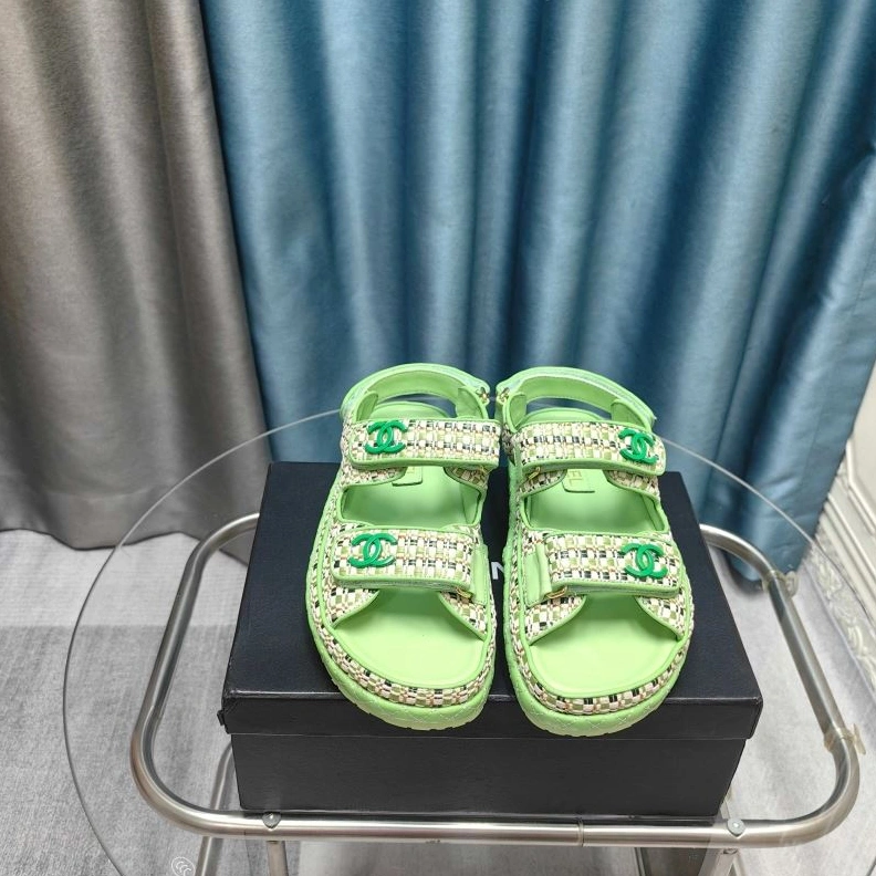 NewStyle Chxnxl Sandals 122882