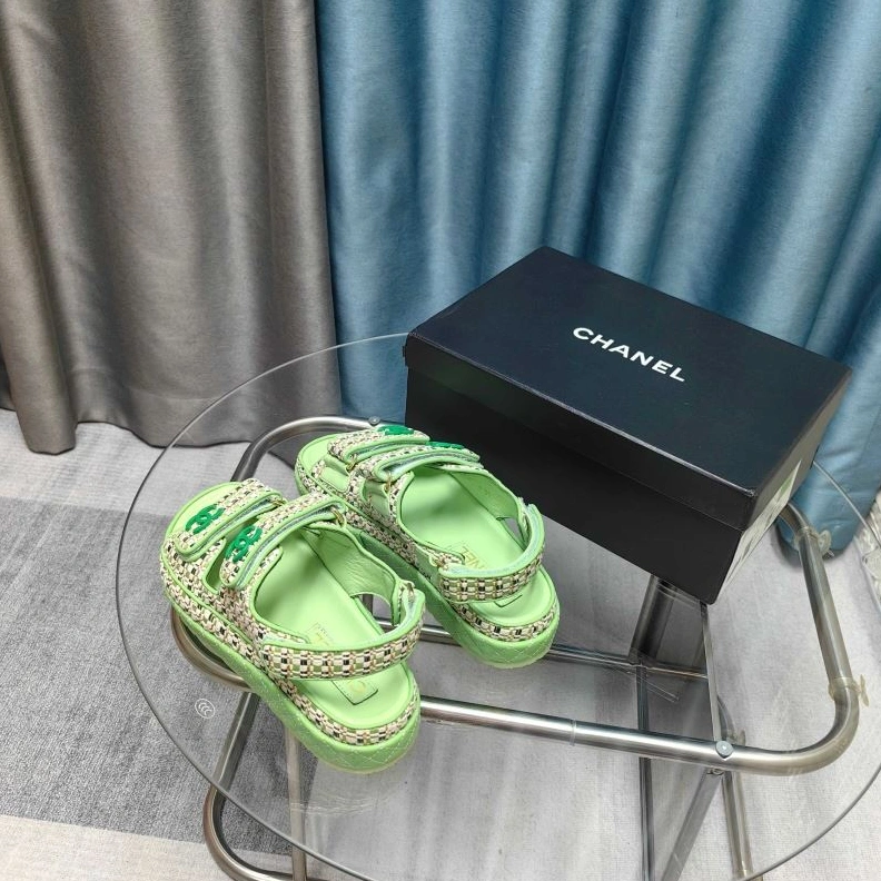 NewStyle Chxnxl Sandals 122882