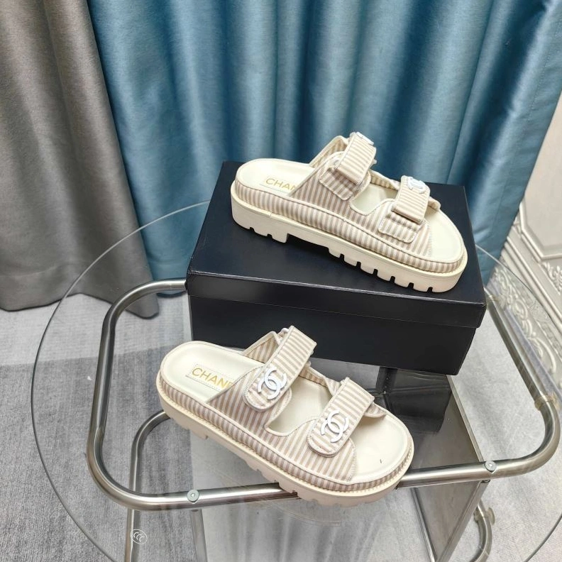 Fashionable Chxnxl Sandals 122853
