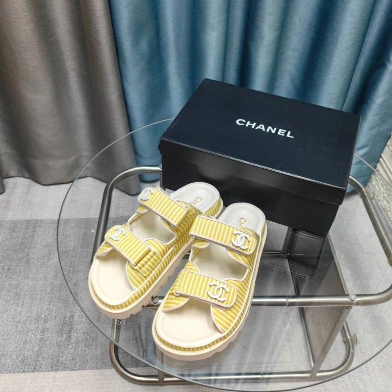 Lightweight Chxnxl Sandals 122851