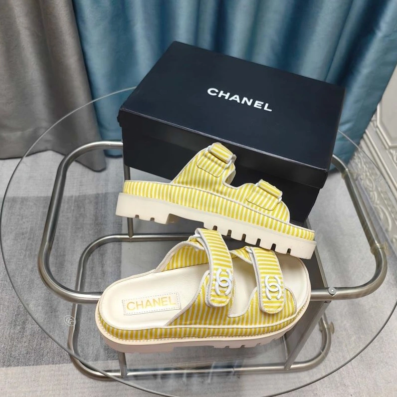 Lightweight Chxnxl Sandals 122851