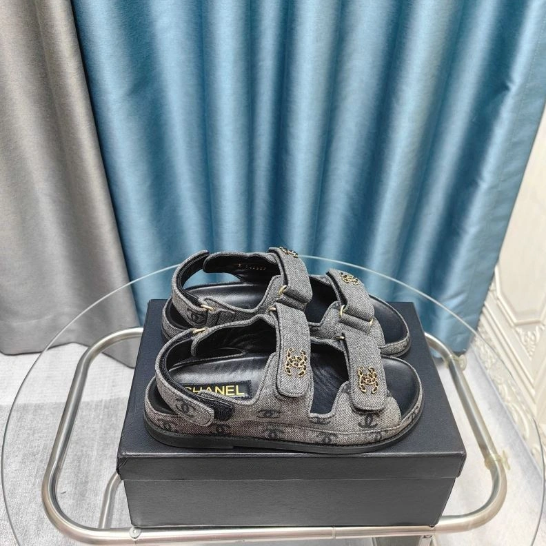 Efficient Chxnxl Sandals 122846