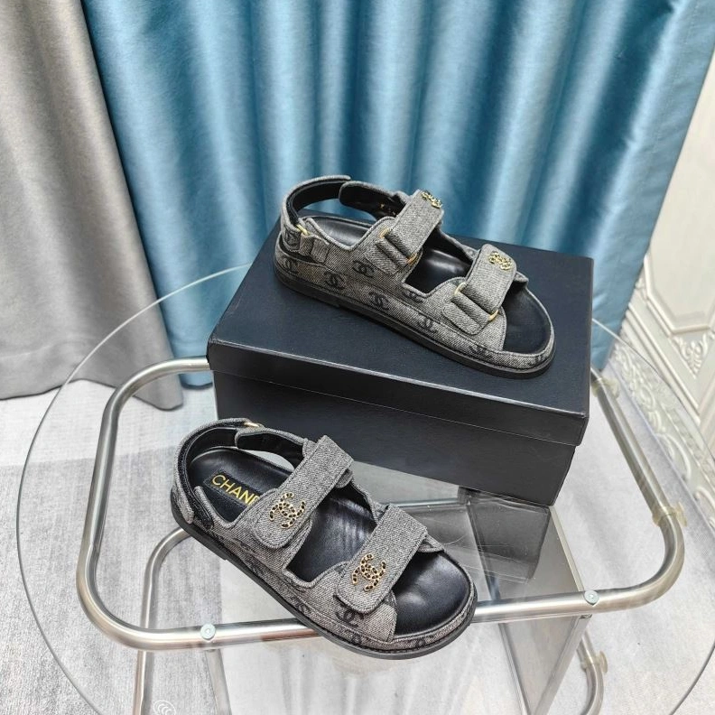 Efficient Chxnxl Sandals 122846